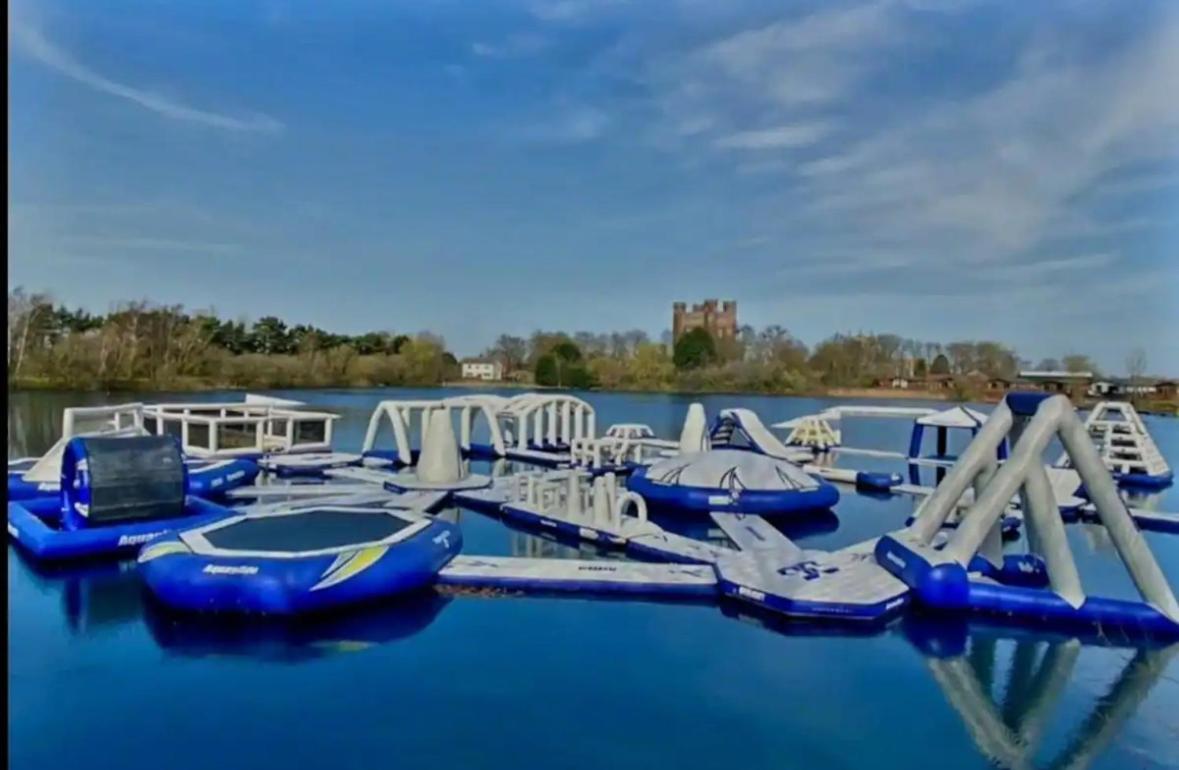 15 Kestrel Close Hot Tub Retreat Tattershall Esterno foto