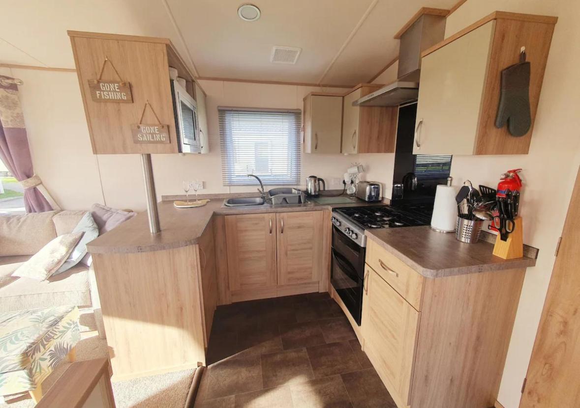 15 Kestrel Close Hot Tub Retreat Tattershall Esterno foto
